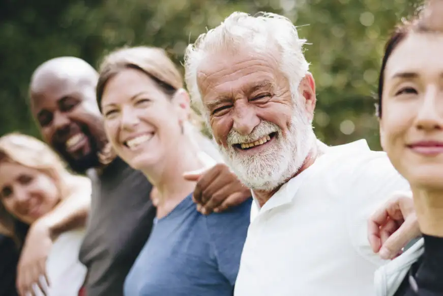 People Line Smile 871X581